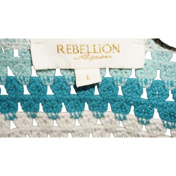 Rebellion Again Blue Cream Crochet Knit Two Piece Set Tank Top & Shorts Size L - Picture 5 of 9